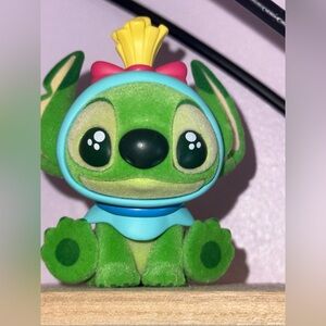 Do. Not purchase  mart stitch secret- turn on the charm